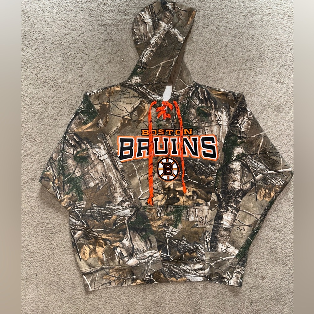 Camouflage Boston Bruins sweatshirt